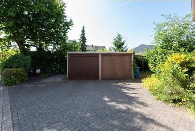 Prenájom bytu 4-izbový 102 m², Gerscheder Str. 125, Essen, Severné Porýnie - Westfálsko Prenájom bytu 4-izbový 102 m², Gerscheder Str. 125, Essen, Severné Porýnie - Westfálsko