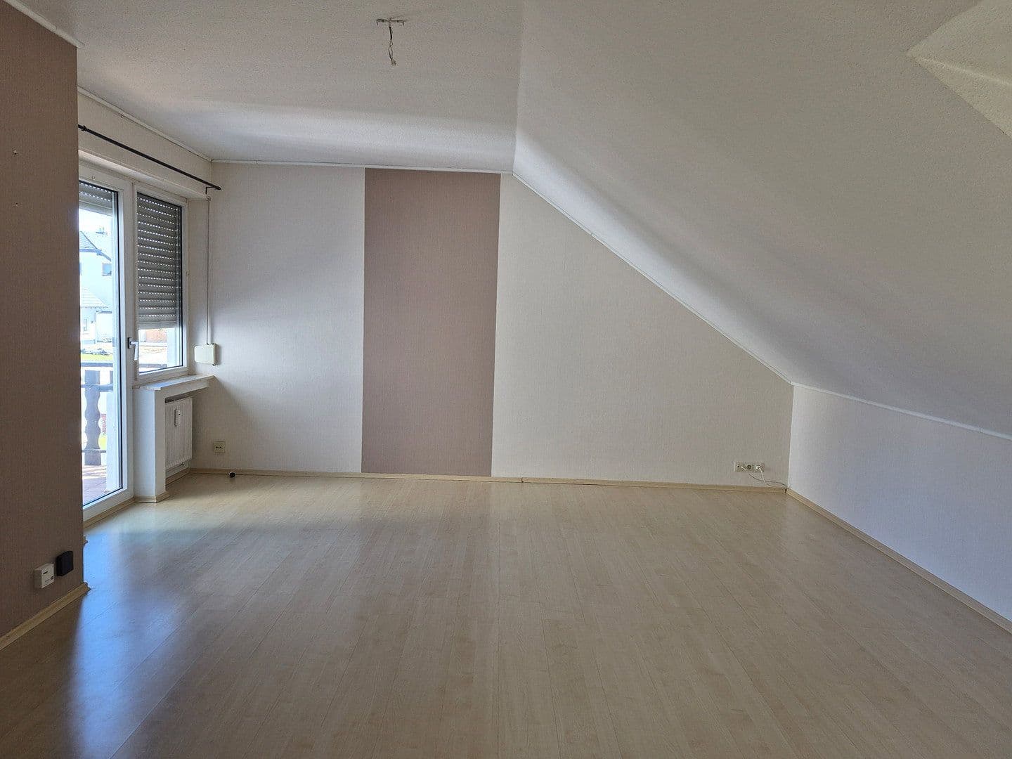 Prenájom bytu 3-izbový 68 m², Am Hasberg 9, Mayen, Porýnie-Falcko Prenájom bytu 3-izbový 68 m², Am Hasberg 9, Mayen, Porýnie-Falcko