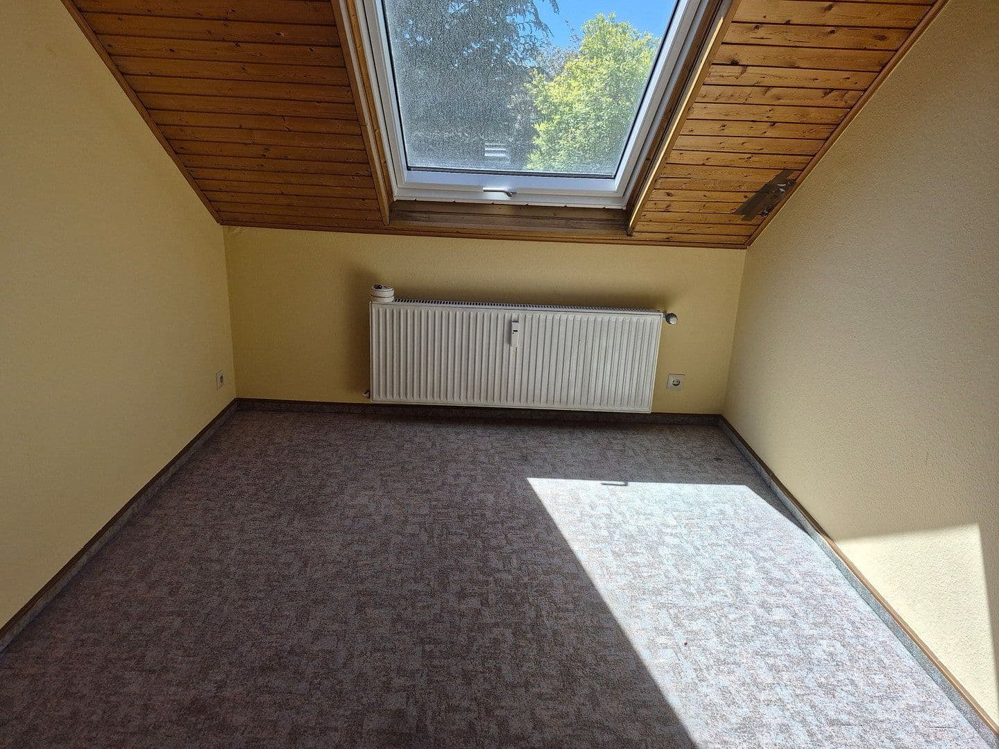 Prenájom bytu 3-izbový 68 m², Am Hasberg 9, Mayen, Porýnie-Falcko Prenájom bytu 3-izbový 68 m², Am Hasberg 9, Mayen, Porýnie-Falcko