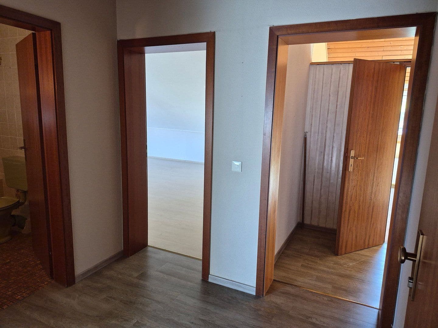 Prenájom bytu 3-izbový 68 m², Am Hasberg 9, Mayen, Porýnie-Falcko Prenájom bytu 3-izbový 68 m², Am Hasberg 9, Mayen, Porýnie-Falcko