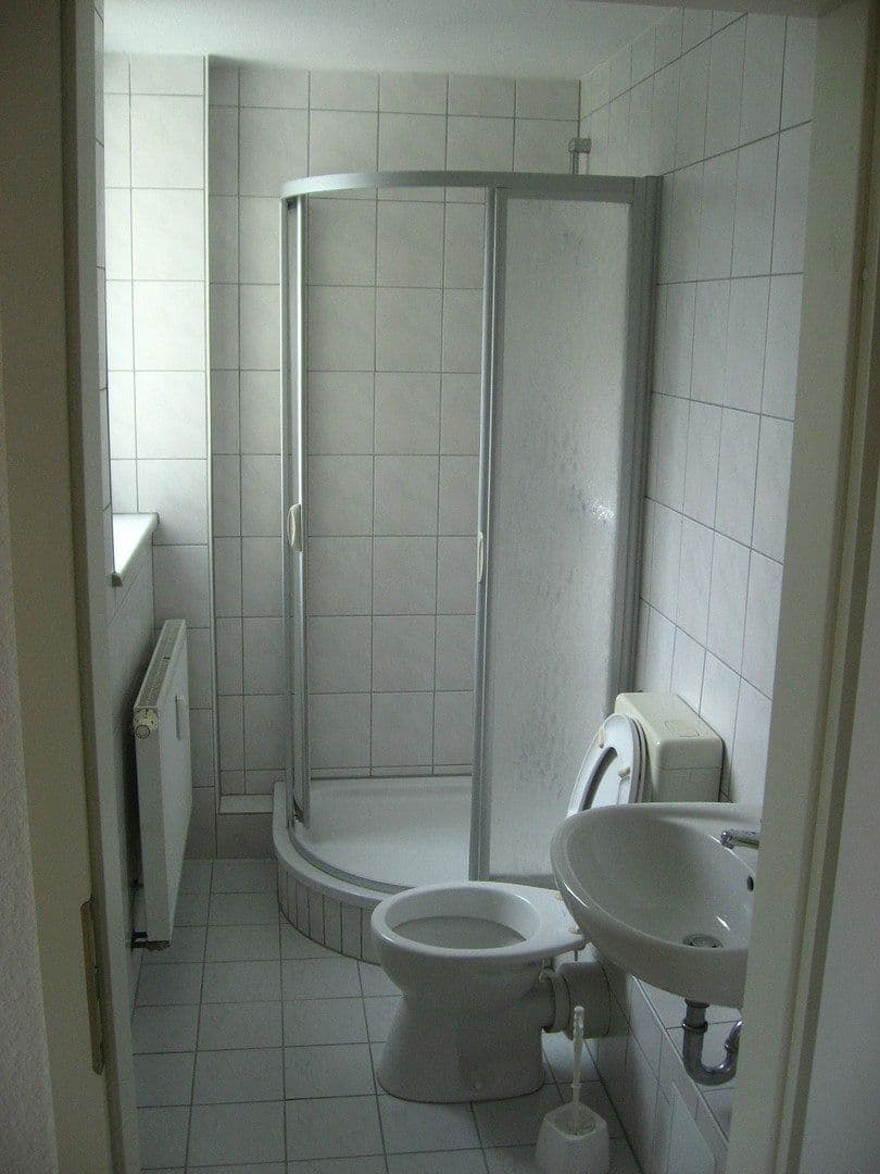 Prenájom bytu 2-izbový 46 m², Bahnhofstr.9, Dresden, Sasko Prenájom bytu 2-izbový 46 m², Bahnhofstr.9, Dresden, Sasko
