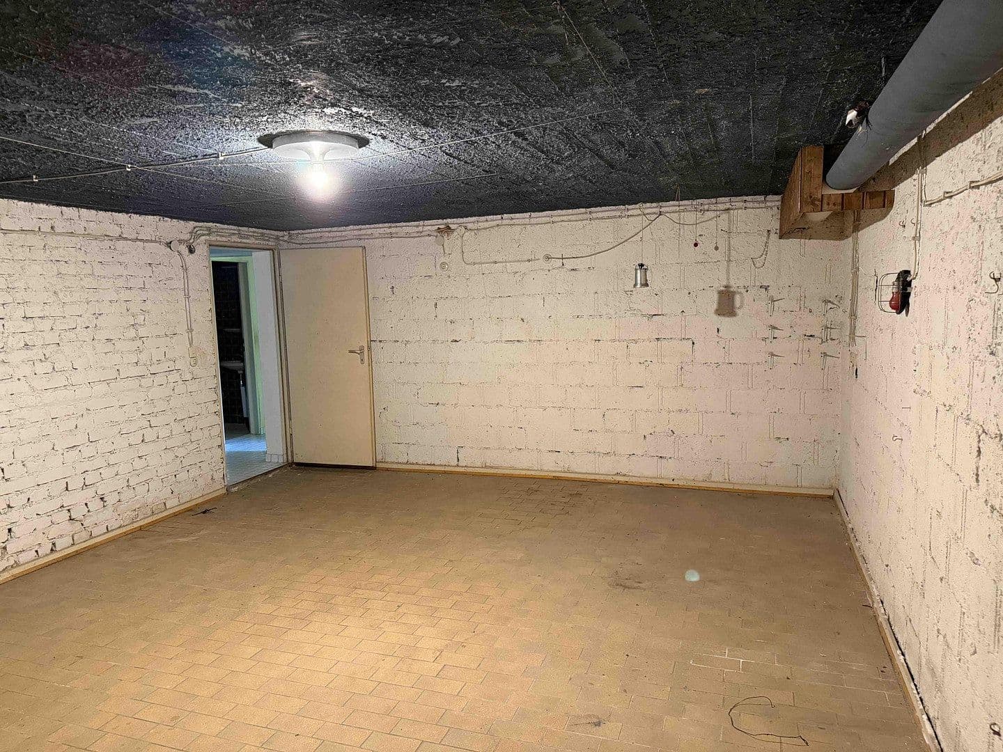 Predaj domu 156 m², pozemek 679 m², Am Rödchen 34, Idstein, Hesensko Predaj domu 156 m², pozemek 679 m², Am Rödchen 34, Idstein, Hesensko