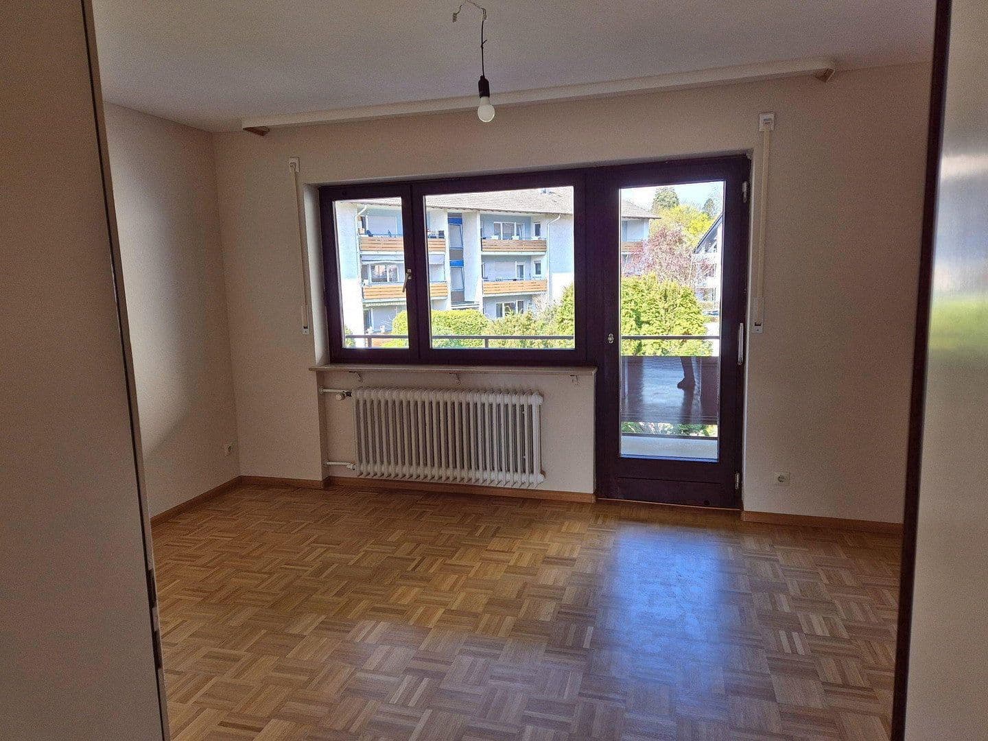 Prenájom domu 150 m², pozemek 317 m², Bad Krozingen, Bádensko-Wurttembersko Prenájom domu 150 m², pozemek 317 m², Bad Krozingen, Bádensko-Wurttembersko