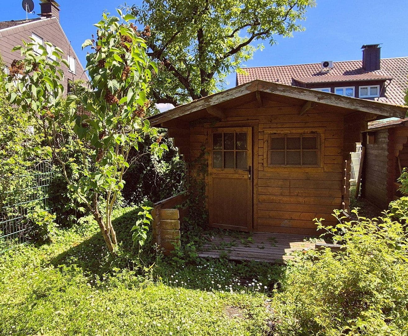 Prenájom domu 150 m², pozemek 317 m², Bad Krozingen, Bádensko-Wurttembersko Prenájom domu 150 m², pozemek 317 m², Bad Krozingen, Bádensko-Wurttembersko