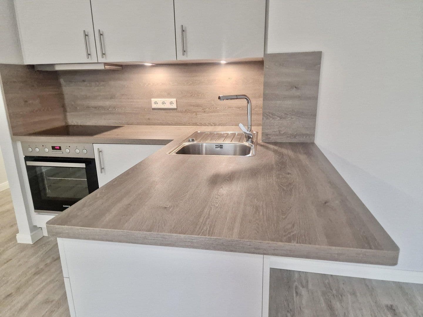 Predaj bytu 1-izbový 39 m², Greifswalder Straße 31, Hamburg, Hamburg Predaj bytu 1-izbový 39 m², Greifswalder Straße 31, Hamburg, Hamburg