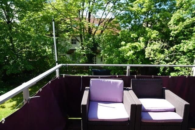 Prenájom bytu 3-izbový 70 m², Waldperlacher Str. 88, München, Bavorsko Prenájom bytu 3-izbový 70 m², Waldperlacher Str. 88, München, Bavorsko