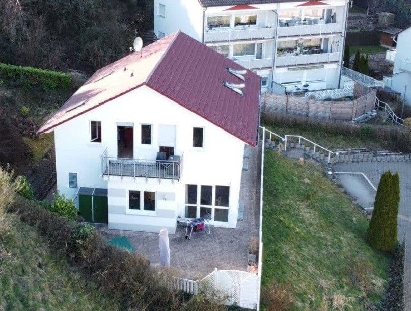 Predaj domu 210 m², pozemek 500 m², Bad Orb, Hesensko Predaj domu 210 m², pozemek 500 m², Bad Orb, Hesensko