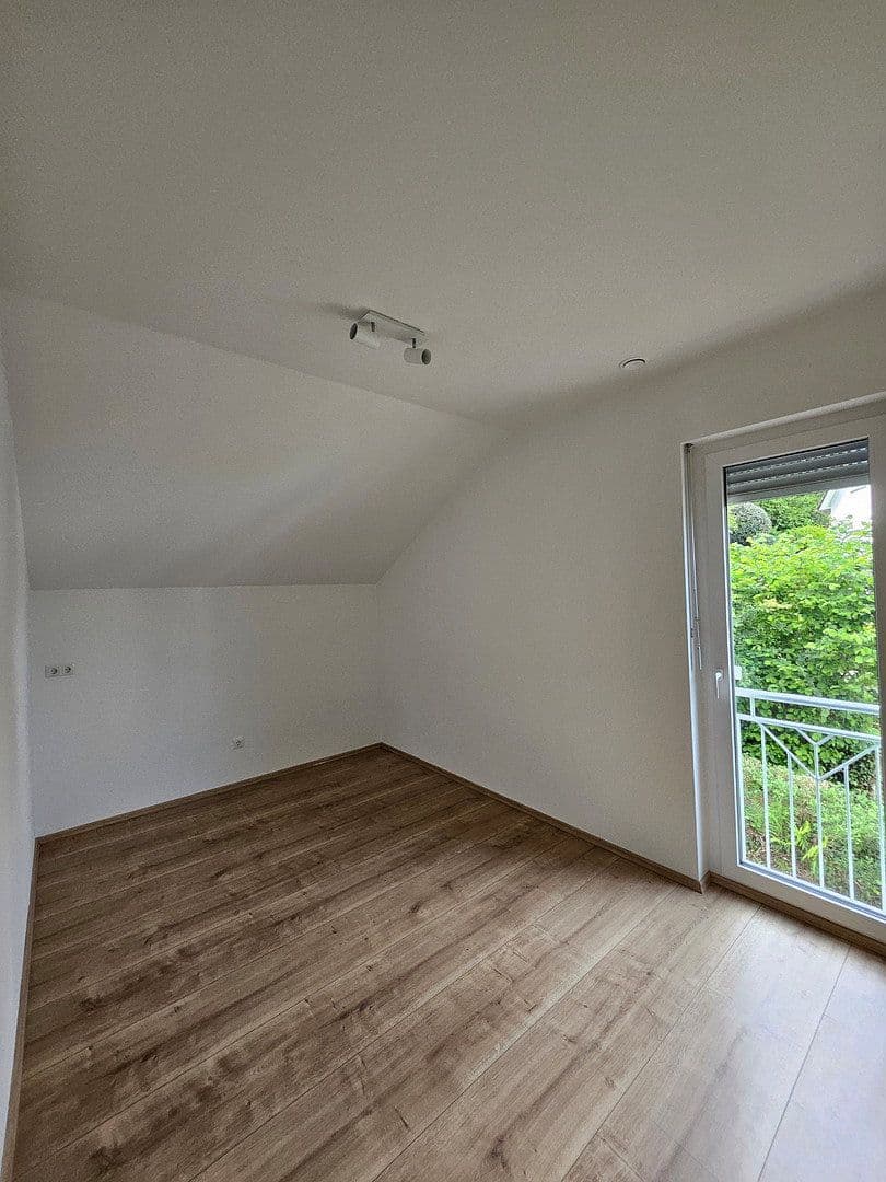 Predaj domu 210 m², pozemek 500 m², Bad Orb, Hesensko Predaj domu 210 m², pozemek 500 m², Bad Orb, Hesensko
