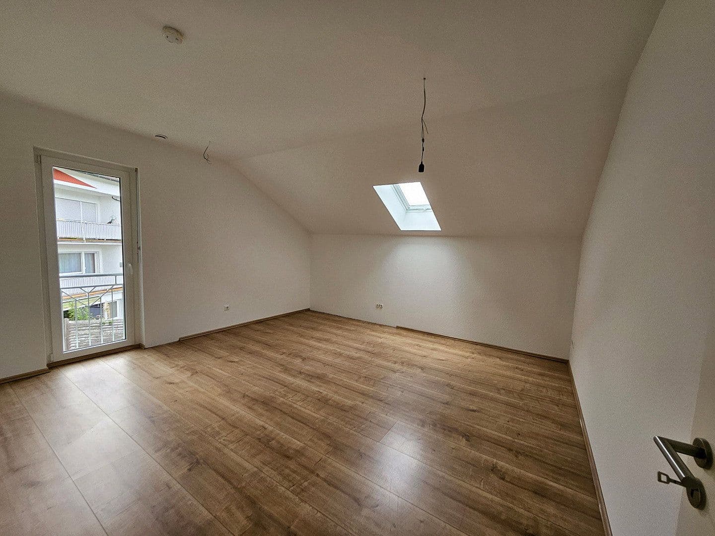 Predaj domu 210 m², pozemek 500 m², Bad Orb, Hesensko Predaj domu 210 m², pozemek 500 m², Bad Orb, Hesensko