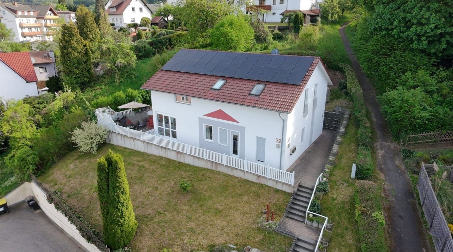 Predaj domu 210 m², pozemek 500 m², Bad Orb, Hesensko Predaj domu 210 m², pozemek 500 m², Bad Orb, Hesensko