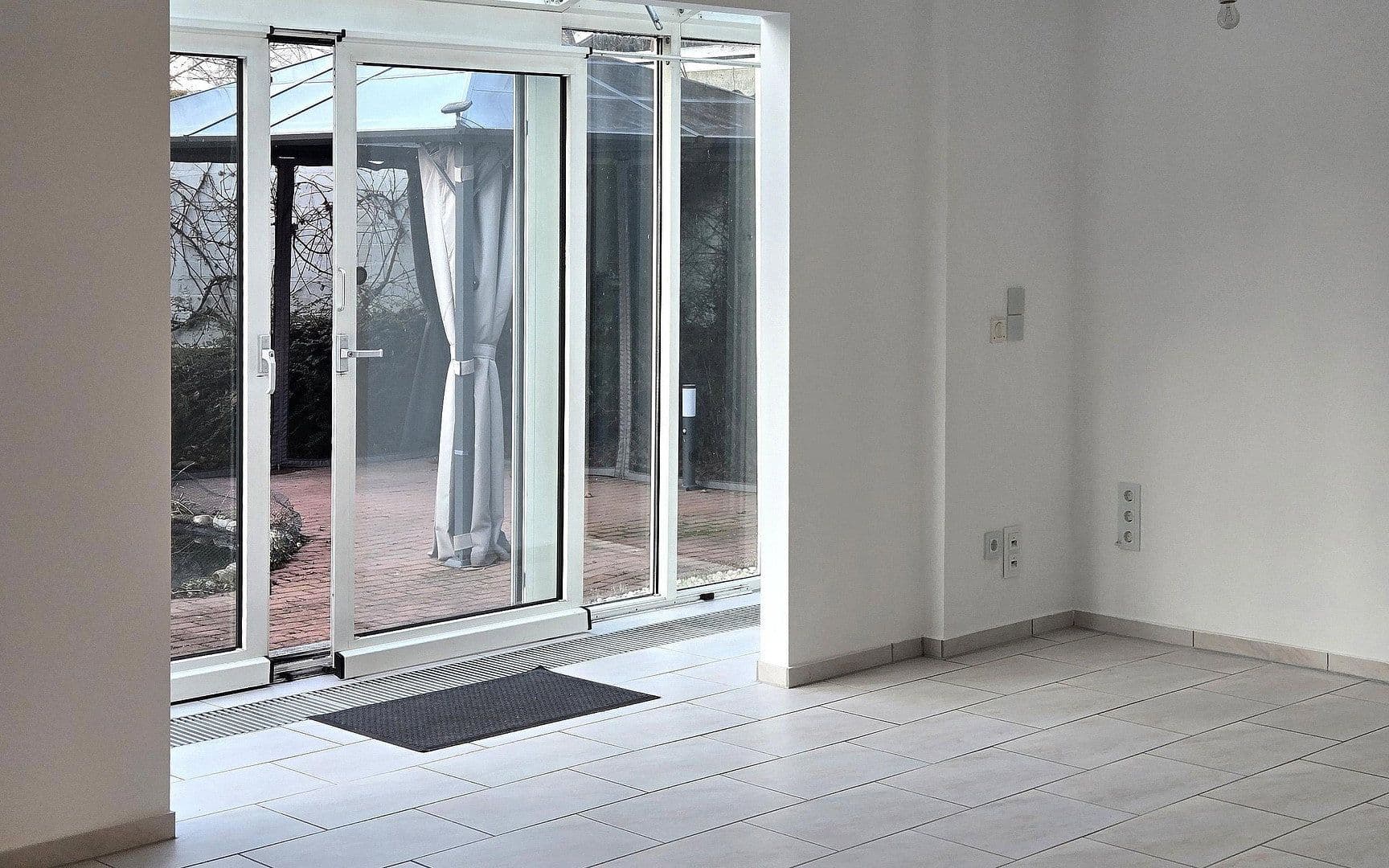Prenájom domu 195 m², pozemek 454 m², Am Lerchenberg 16, Karlsruhe-Durlach, Bádensko-Wurttembersko Prenájom domu 195 m², pozemek 454 m², Am Lerchenberg 16, Karlsruhe-Durlach, Bádensko-Wurttembersko