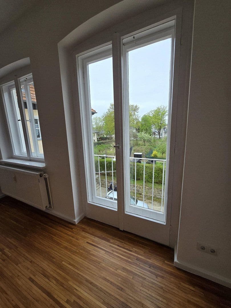 Prenájom bytu 4-izbový 114 m², Gerhart-Hauptmann Straße 43/45, Teltow, Brandenbursko Prenájom bytu 4-izbový 114 m², Gerhart-Hauptmann Straße 43/45, Teltow, Brandenbursko