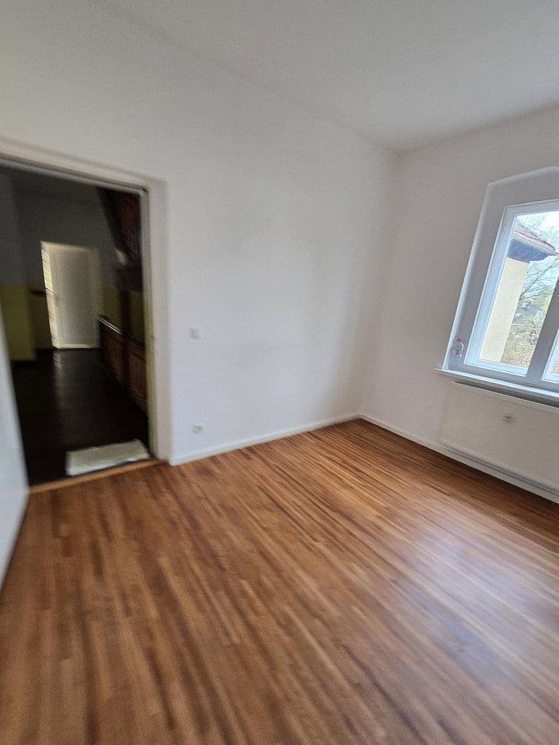 Prenájom bytu 4-izbový 114 m², Gerhart-Hauptmann Straße 43/45, Teltow, Brandenbursko Prenájom bytu 4-izbový 114 m², Gerhart-Hauptmann Straße 43/45, Teltow, Brandenbursko
