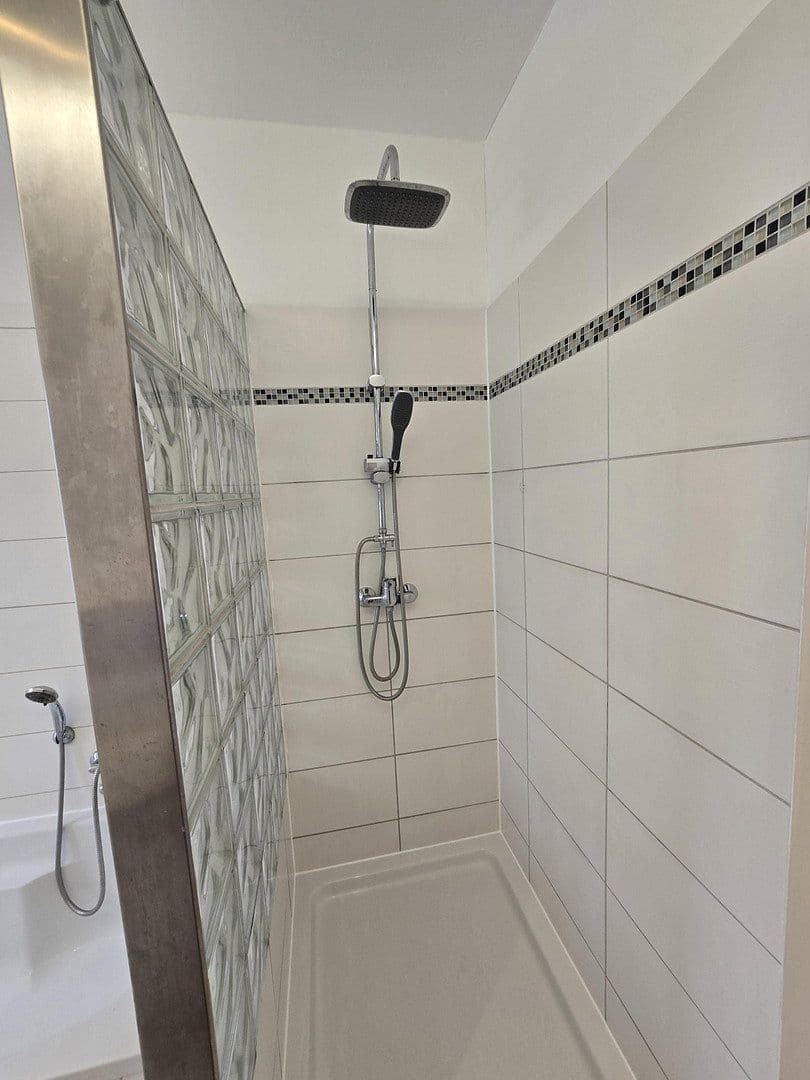 Prenájom bytu 4-izbový 114 m², Gerhart-Hauptmann Straße 43/45, Teltow, Brandenbursko Prenájom bytu 4-izbový 114 m², Gerhart-Hauptmann Straße 43/45, Teltow, Brandenbursko