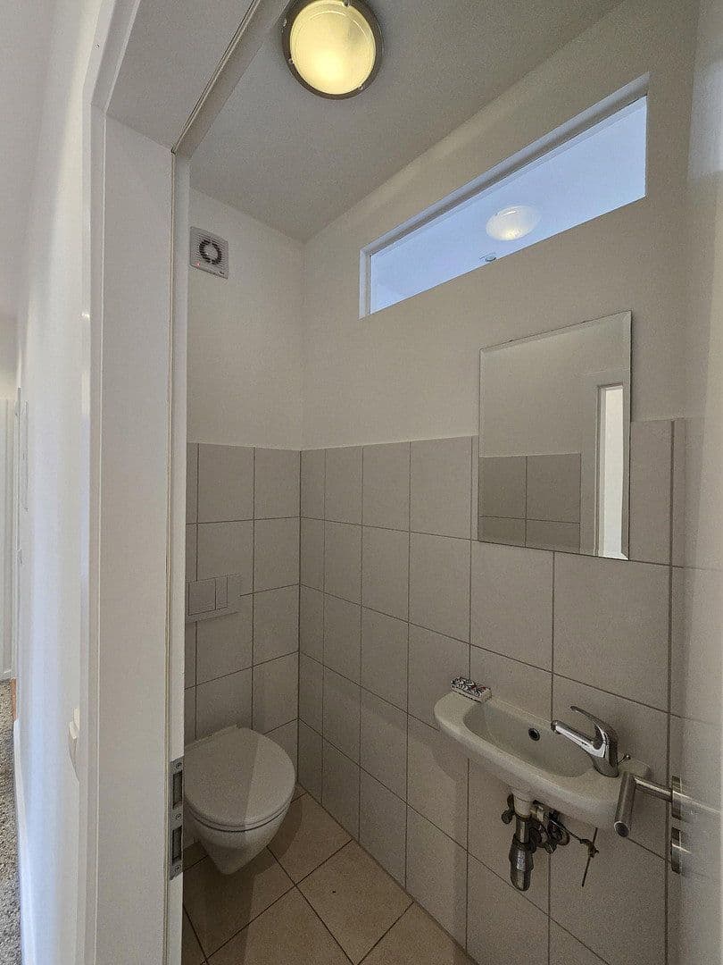 Prenájom bytu 4-izbový 114 m², Gerhart-Hauptmann Straße 43/45, Teltow, Brandenbursko Prenájom bytu 4-izbový 114 m², Gerhart-Hauptmann Straße 43/45, Teltow, Brandenbursko