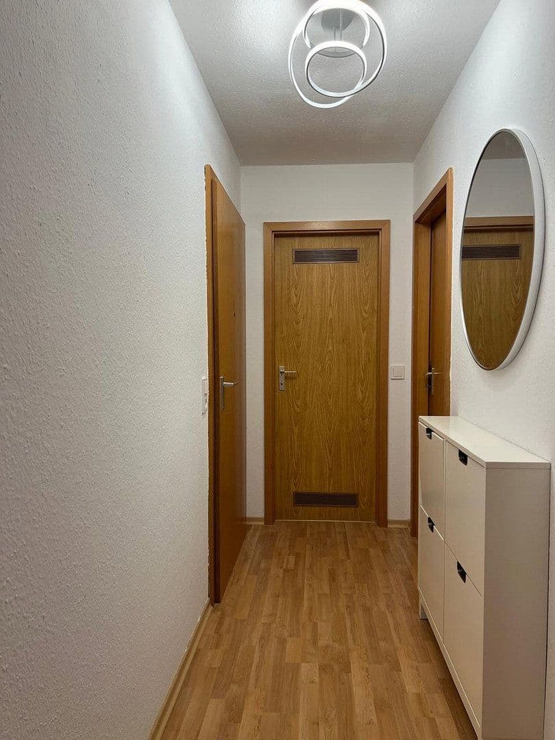 Prenájom bytu 2-izbový 48 m², Elsa-Brändström-Straße 40, Reutlingen, Bádensko-Wurttembersko Prenájom bytu 2-izbový 48 m², Elsa-Brändström-Straße 40, Reutlingen, Bádensko-Wurttembersko