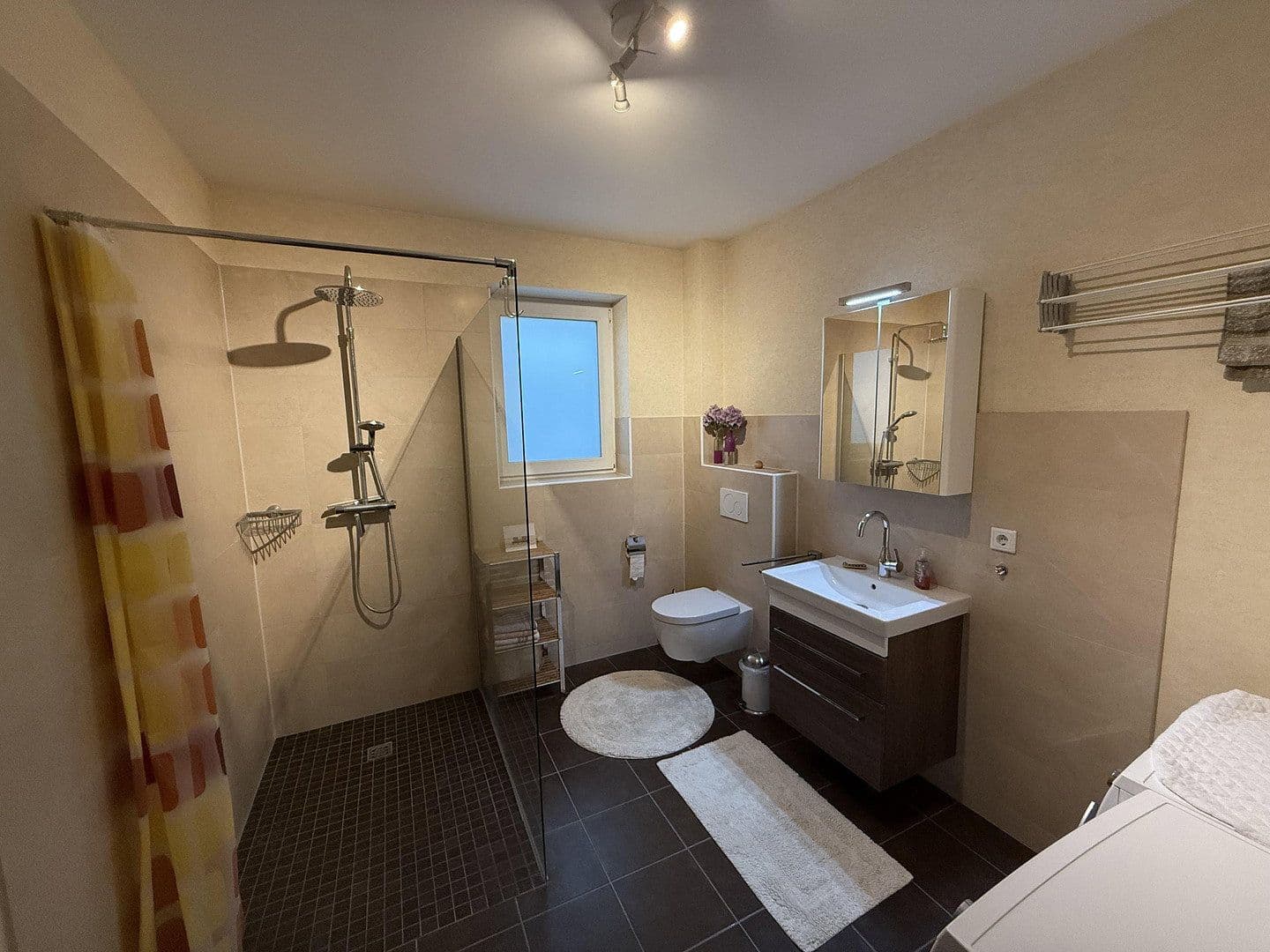 Predaj domu 195 m², pozemek 614 m², Mönchengladbach, Severné Porýnie - Westfálsko Predaj domu 195 m², pozemek 614 m², Mönchengladbach, Severné Porýnie - Westfálsko
