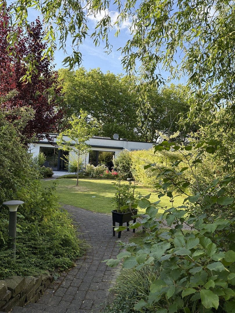 Predaj domu 195 m², pozemek 614 m², Mönchengladbach, Severné Porýnie - Westfálsko Predaj domu 195 m², pozemek 614 m², Mönchengladbach, Severné Porýnie - Westfálsko