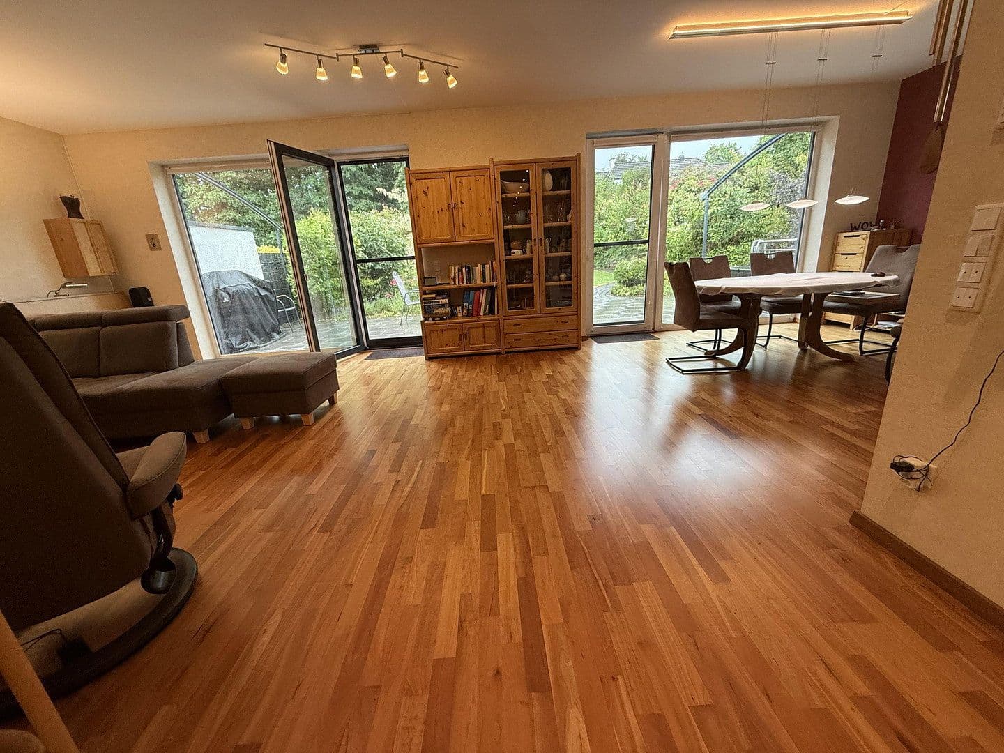 Predaj domu 195 m², pozemek 614 m², Mönchengladbach, Severné Porýnie - Westfálsko Predaj domu 195 m², pozemek 614 m², Mönchengladbach, Severné Porýnie - Westfálsko