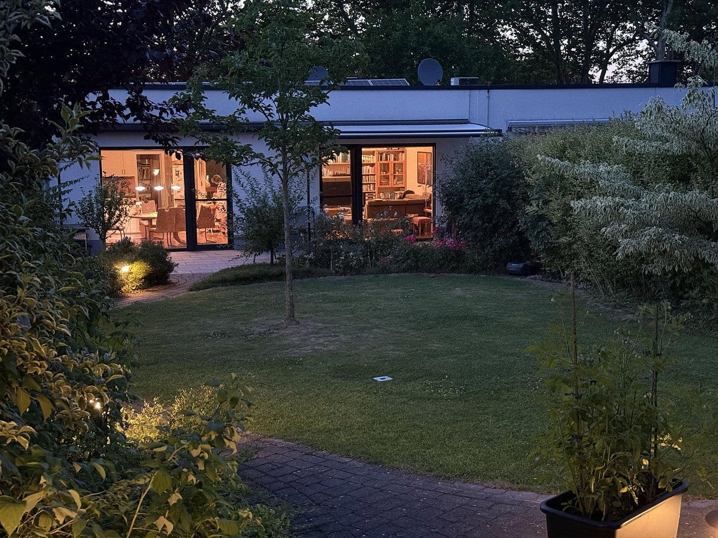 Predaj domu 195 m², pozemek 614 m², Mönchengladbach, Severné Porýnie - Westfálsko Predaj domu 195 m², pozemek 614 m², Mönchengladbach, Severné Porýnie - Westfálsko