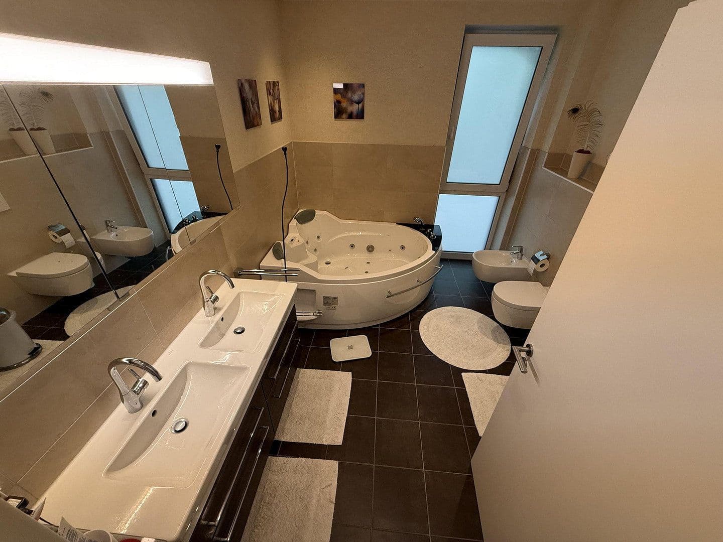Predaj domu 195 m², pozemek 614 m², Mönchengladbach, Severné Porýnie - Westfálsko Predaj domu 195 m², pozemek 614 m², Mönchengladbach, Severné Porýnie - Westfálsko