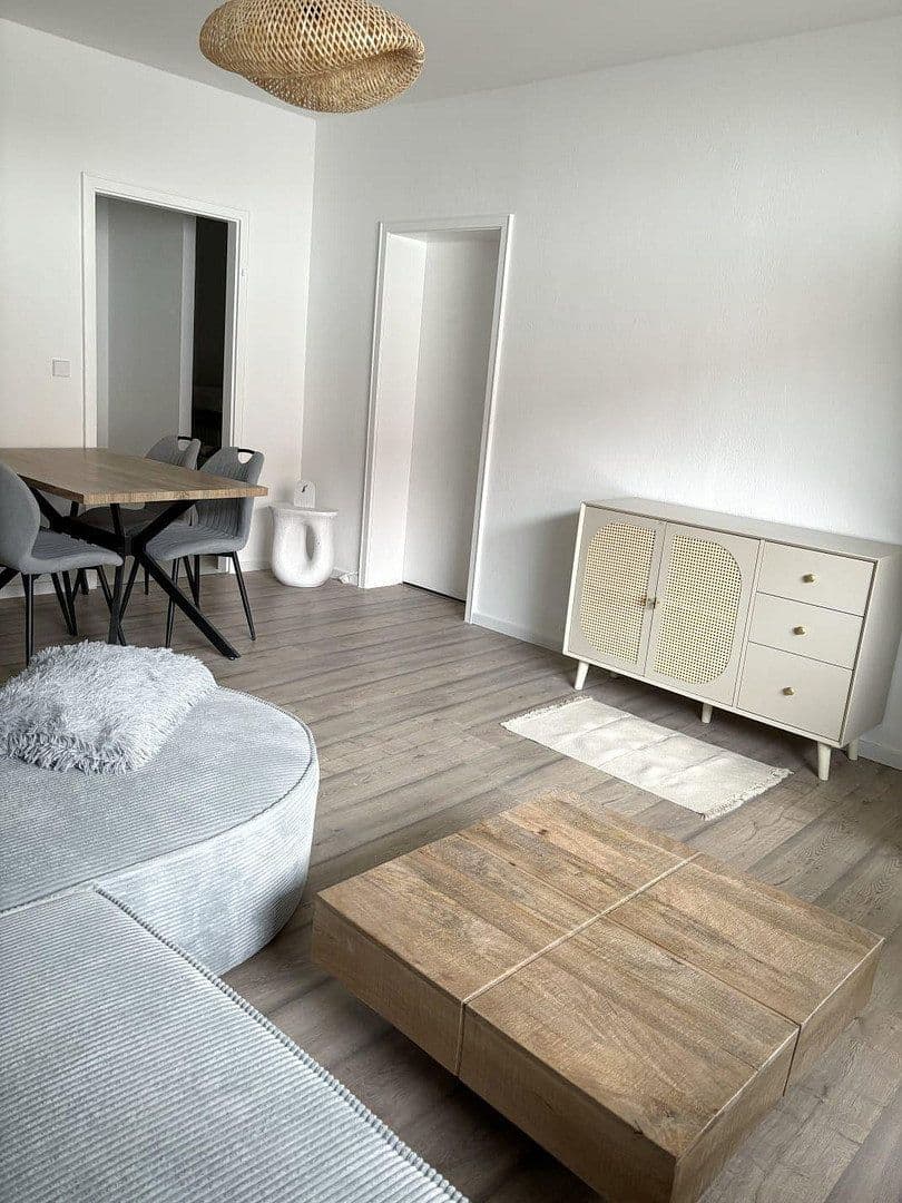 Prenájom bytu 2-izbový 50 m², Schleißheimer Str. 182, München, Bavorsko Prenájom bytu 2-izbový 50 m², Schleißheimer Str. 182, München, Bavorsko