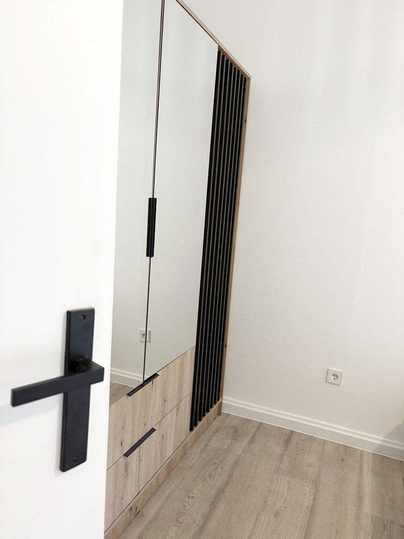 Prenájom bytu 2-izbový 50 m², Schleißheimer Str. 182, München, Bavorsko Prenájom bytu 2-izbový 50 m², Schleißheimer Str. 182, München, Bavorsko