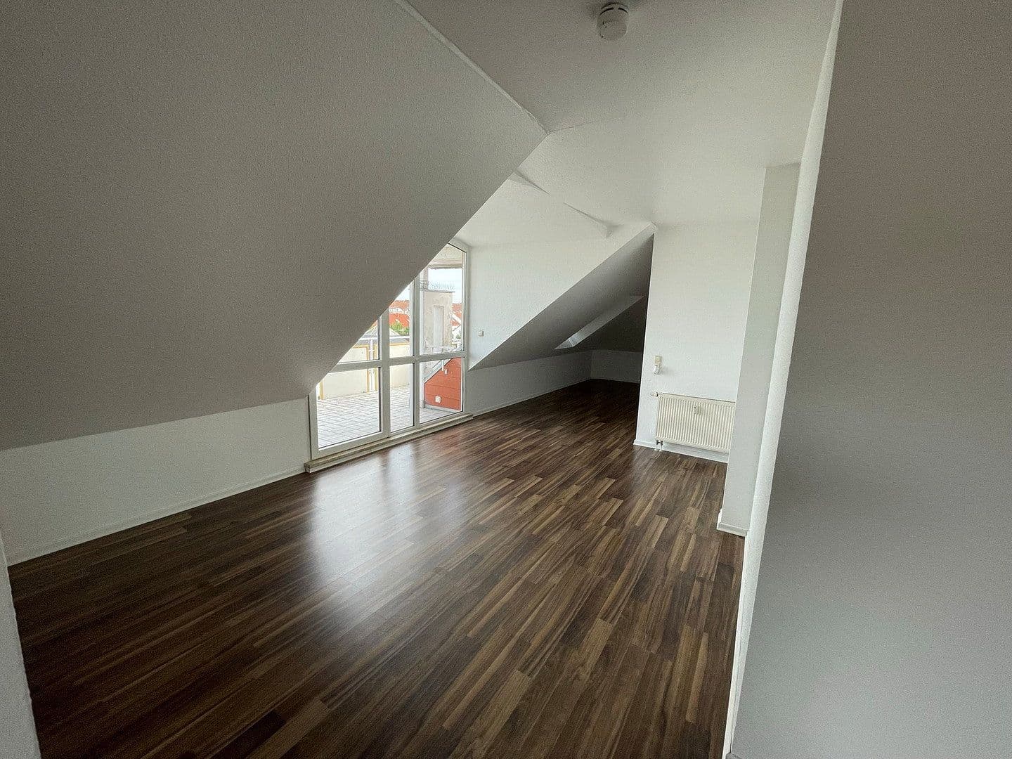 Prenájom bytu 1-izbový 57 m², Dietzenbach, Hesensko Prenájom bytu 1-izbový 57 m², Dietzenbach, Hesensko