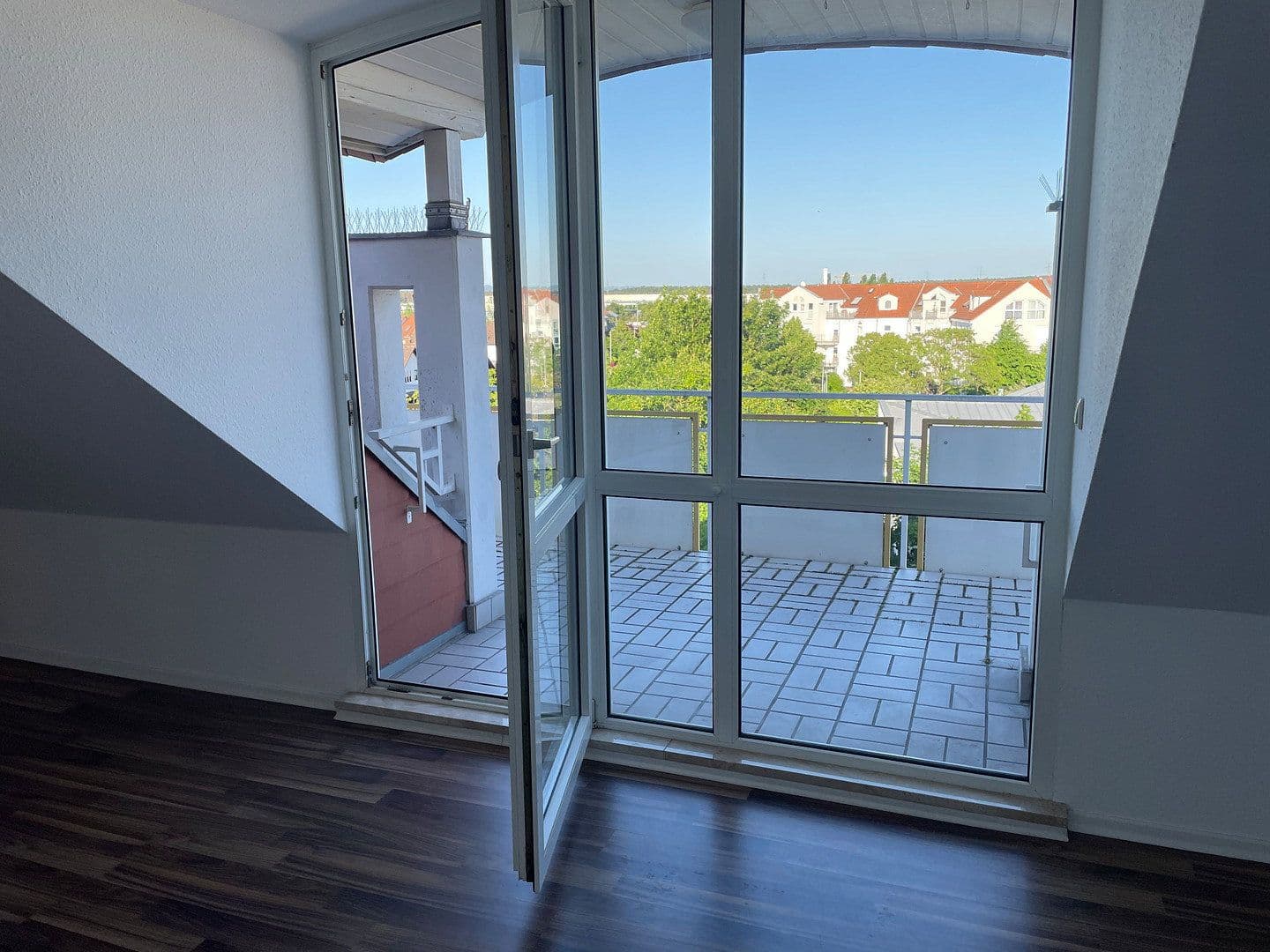Prenájom bytu 1-izbový 57 m², Dietzenbach, Hesensko Prenájom bytu 1-izbový 57 m², Dietzenbach, Hesensko