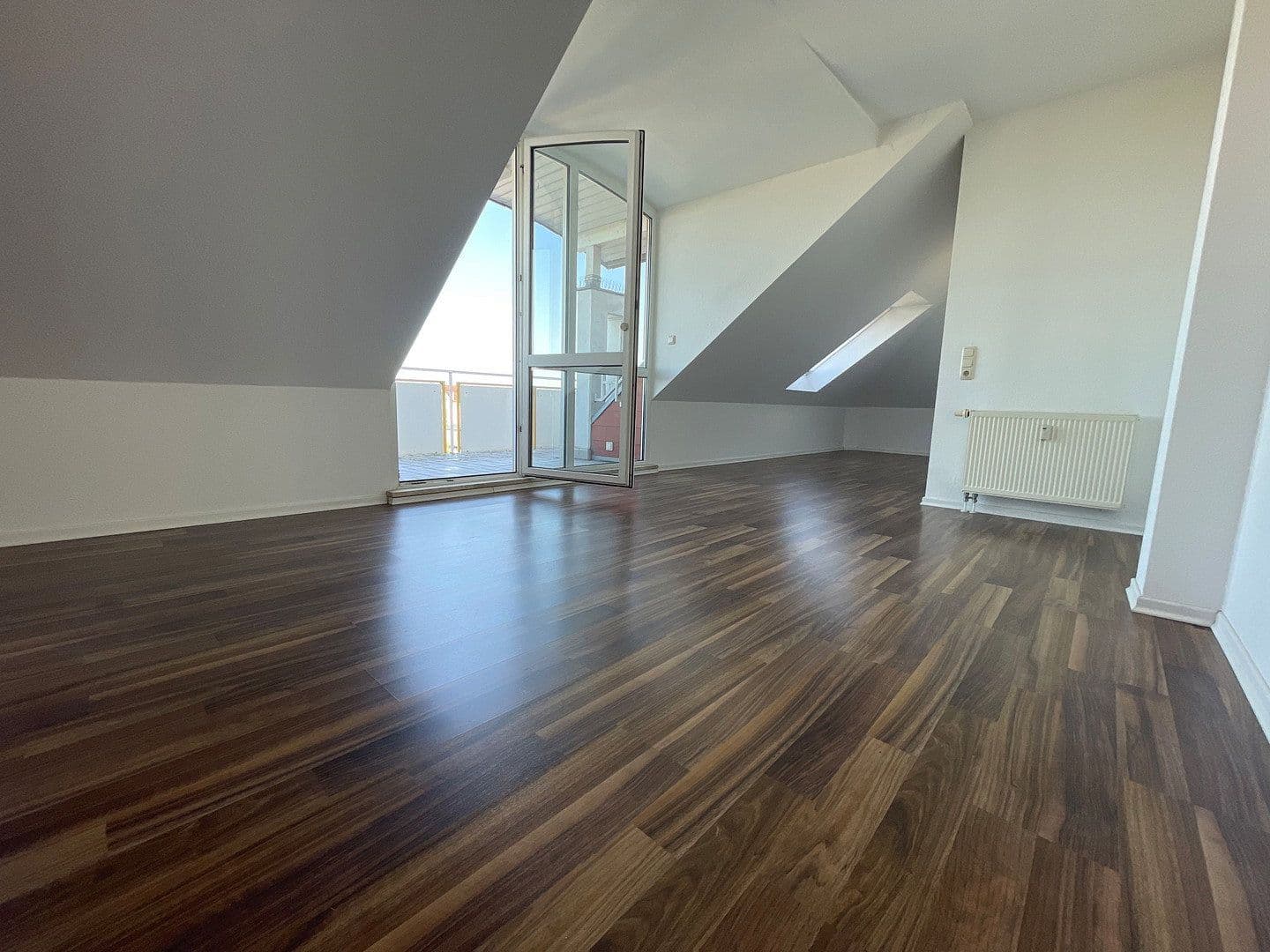 Prenájom bytu 1-izbový 57 m², Dietzenbach, Hesensko Prenájom bytu 1-izbový 57 m², Dietzenbach, Hesensko