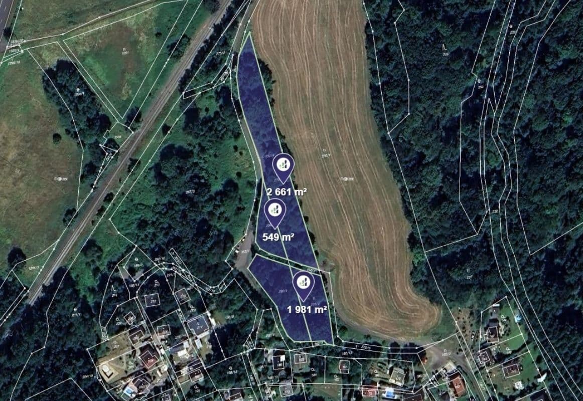 Predaj pozemku 5.191 m², Velké Chvojno, Ústecký kraj Predaj pozemku 5.191 m², Velké Chvojno, Ústecký kraj