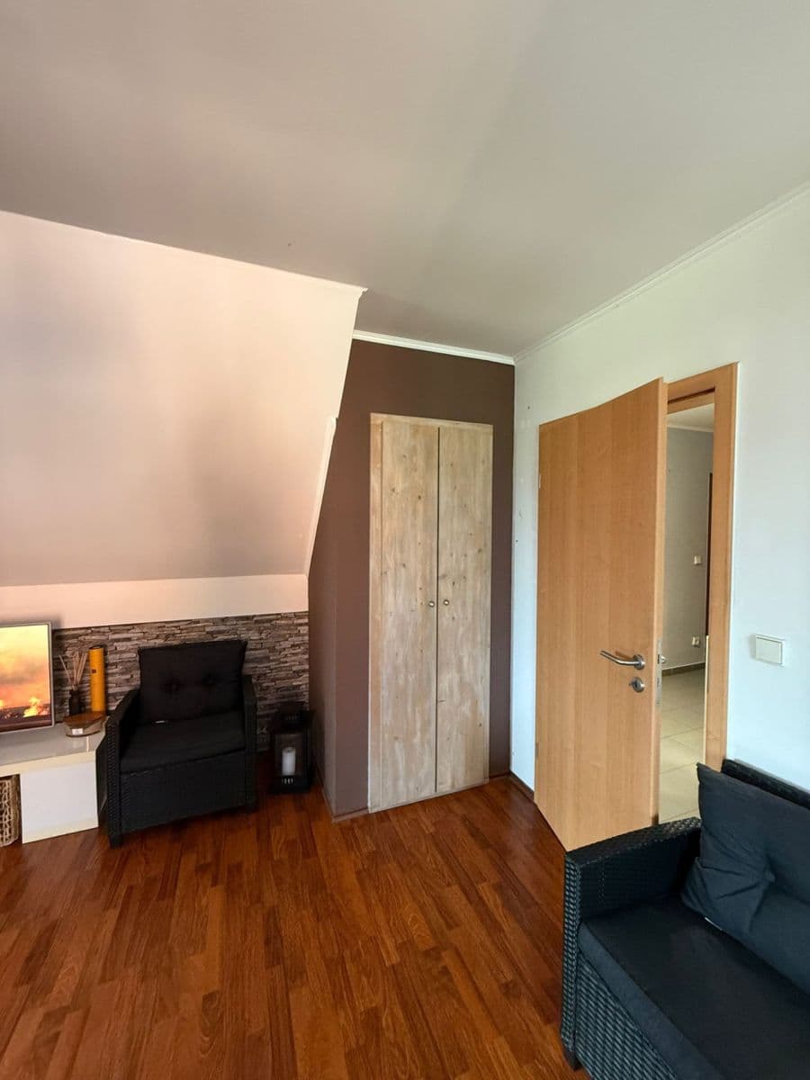 Prenájom bytu 2-izbový 65 m², Luční, Nupaky, Středočeský kraj Prenájom bytu 2-izbový 65 m², Luční, Nupaky, Středočeský kraj
