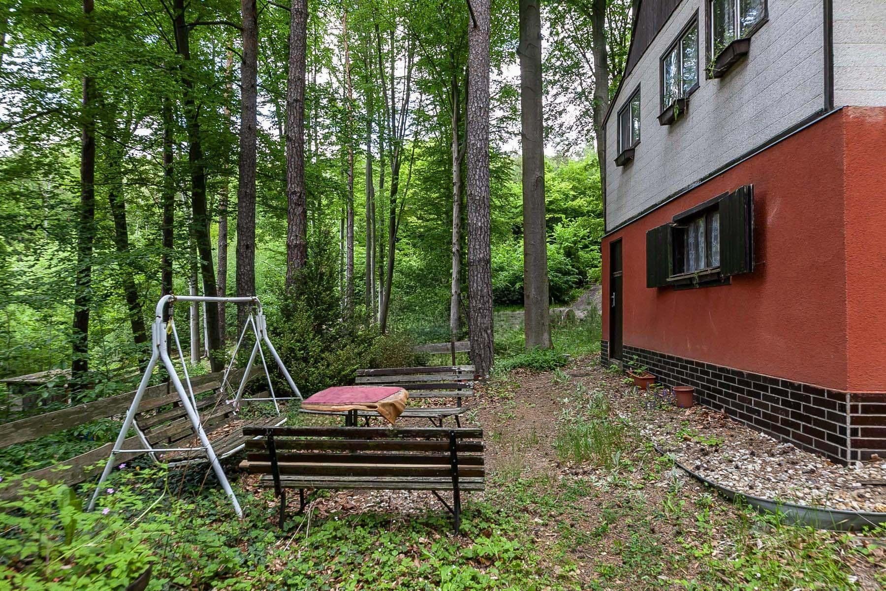 Predaj rekreačného objektu 50 m², pozemek 2.736 m², Slapy, Jihočeský kraj Predaj rekreačného objektu 50 m², pozemek 2.736 m², Slapy, Jihočeský kraj