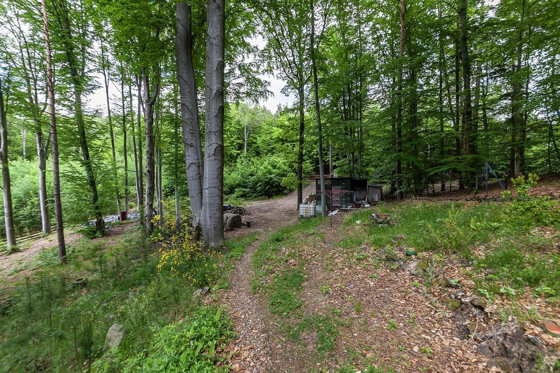 Predaj rekreačného objektu 50 m², pozemek 2.736 m², Slapy, Jihočeský kraj Predaj rekreačného objektu 50 m², pozemek 2.736 m², Slapy, Jihočeský kraj