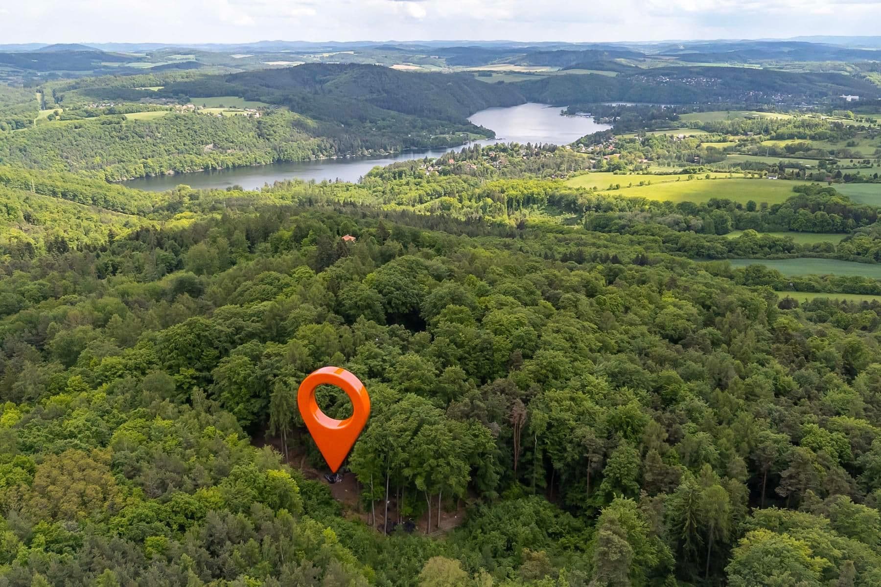 Predaj rekreačného objektu 50 m², pozemek 2.736 m², Slapy, Jihočeský kraj Predaj rekreačného objektu 50 m², pozemek 2.736 m², Slapy, Jihočeský kraj