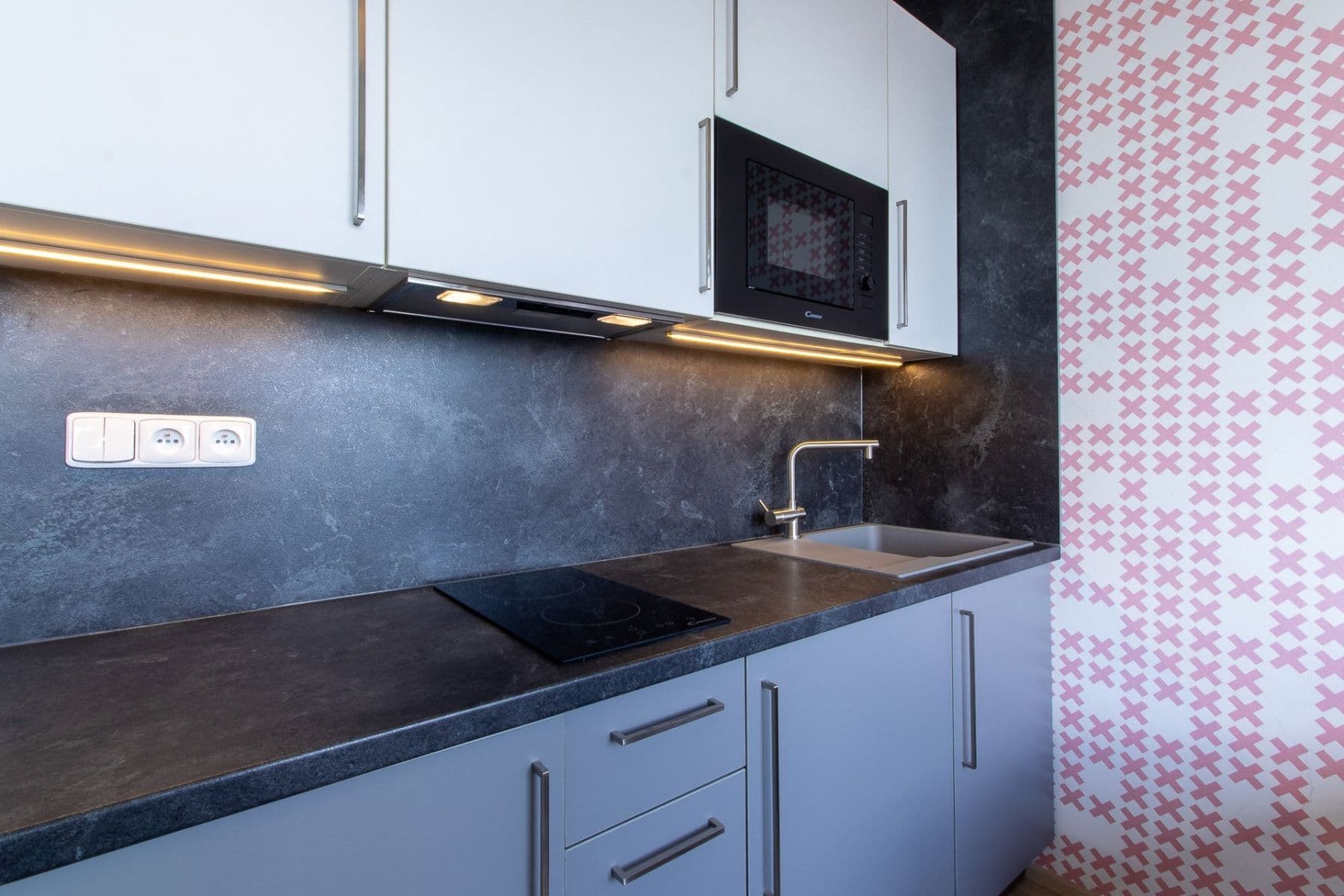 Prenájom bytu 1-izbový 16 m², Peroutkova, Praha, Praha Prenájom bytu 1-izbový 16 m², Peroutkova, Praha, Praha