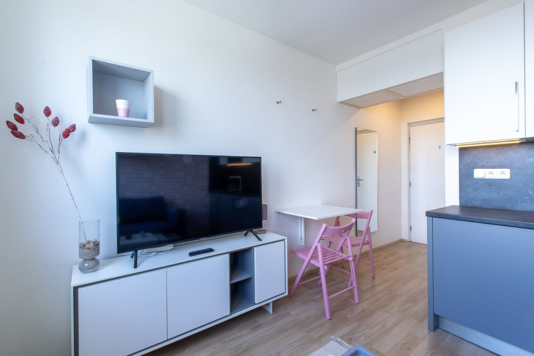 Prenájom bytu 1-izbový 16 m², Peroutkova, Praha, Praha Prenájom bytu 1-izbový 16 m², Peroutkova, Praha, Praha