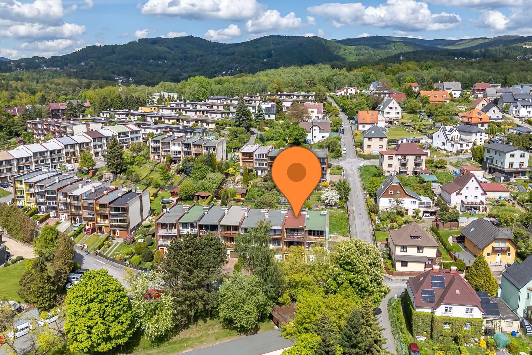 Predaj domu 210 m², pozemek 206 m², Jiráskova, Liberec, Praha Predaj domu 210 m², pozemek 206 m², Jiráskova, Liberec, Praha