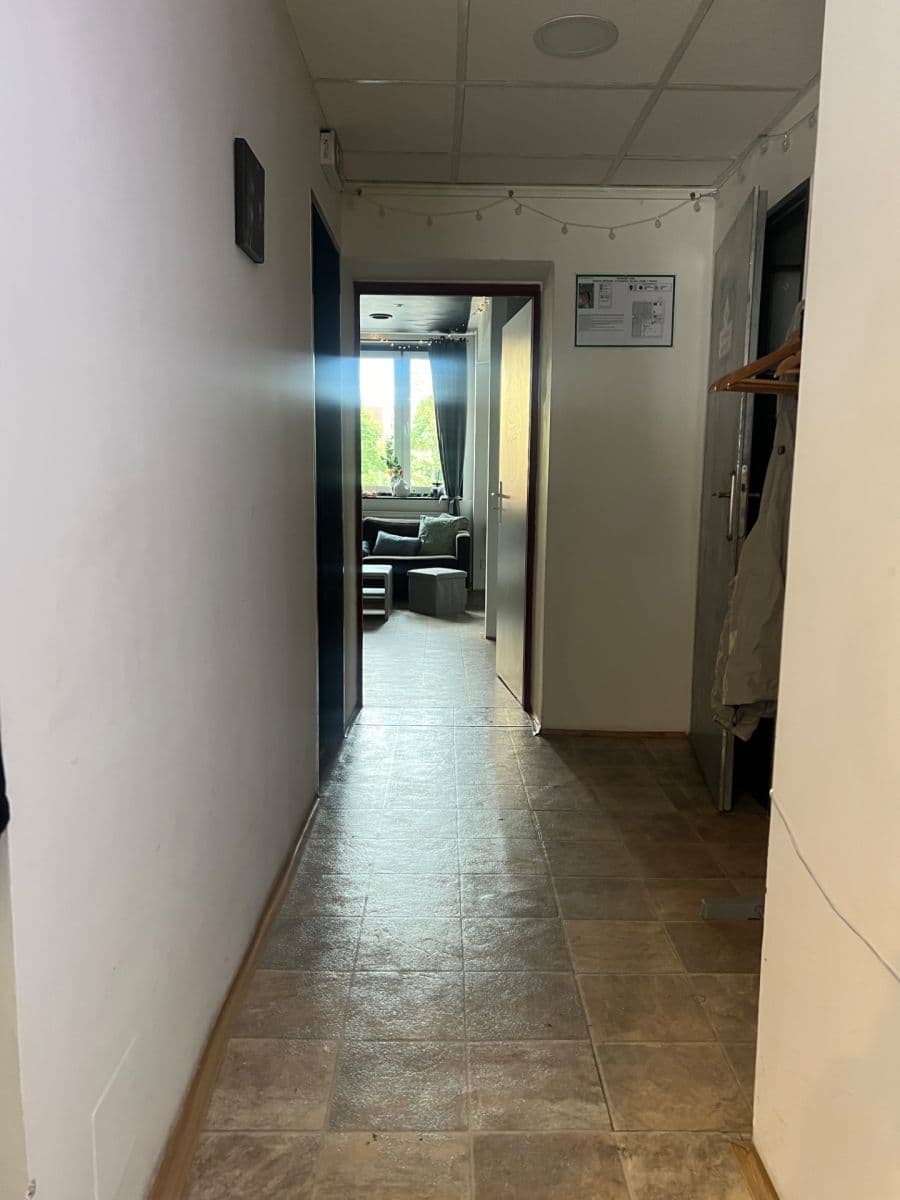Prenájom nebytového priestoru 60 m², U Plynárny, Praha, Praha Prenájom nebytového priestoru 60 m², U Plynárny, Praha, Praha
