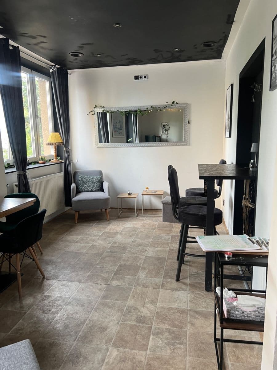 Prenájom nebytového priestoru 60 m², U Plynárny, Praha, Praha Prenájom nebytového priestoru 60 m², U Plynárny, Praha, Praha