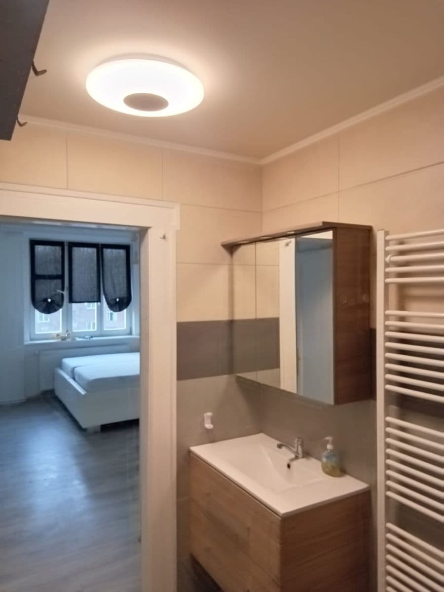 Prenájom bytu 2-izbový 52 m², Jana Želivského, Praha, Praha Prenájom bytu 2-izbový 52 m², Jana Želivského, Praha, Praha
