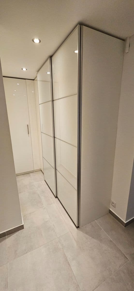 Prenájom bytu 3-izbový 78 m², Krouzova, Praha, Praha Prenájom bytu 3-izbový 78 m², Krouzova, Praha, Praha