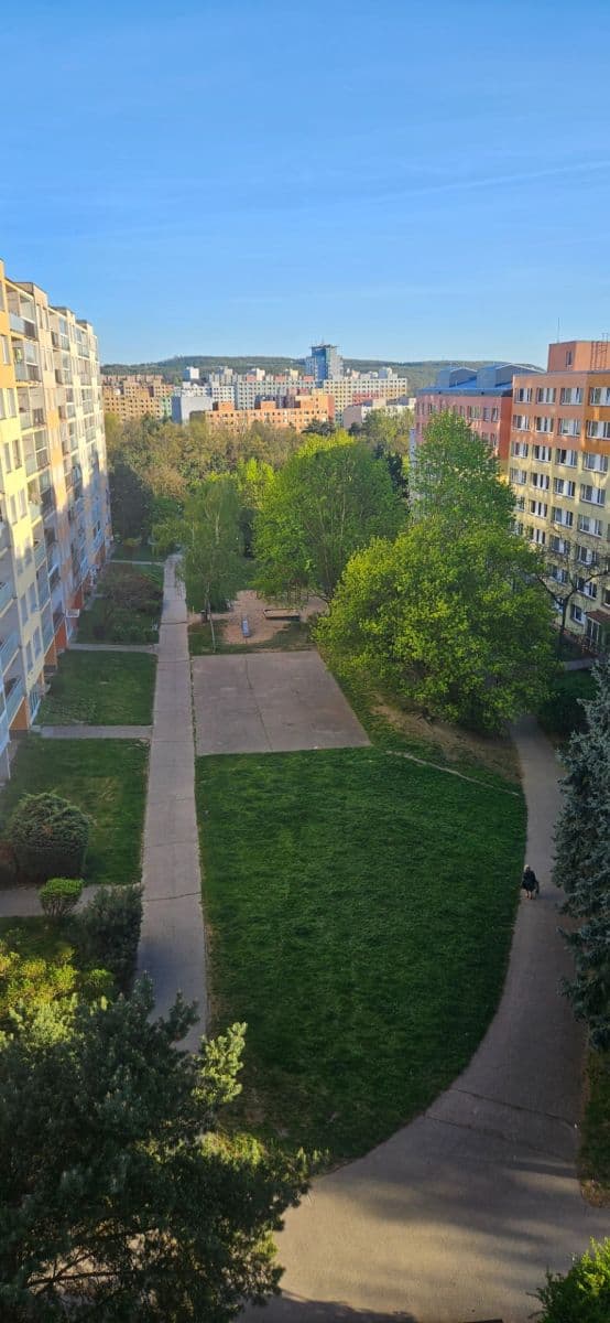 Prenájom bytu 3-izbový 78 m², Krouzova, Praha, Praha Prenájom bytu 3-izbový 78 m², Krouzova, Praha, Praha