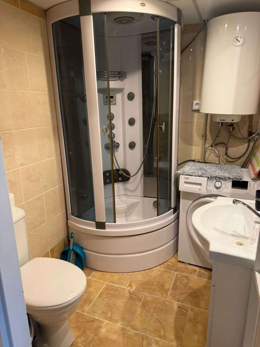 Prenájom bytu 1-izbový 23 m², Strančická, Praha, Praha Prenájom bytu 1-izbový 23 m², Strančická, Praha, Praha