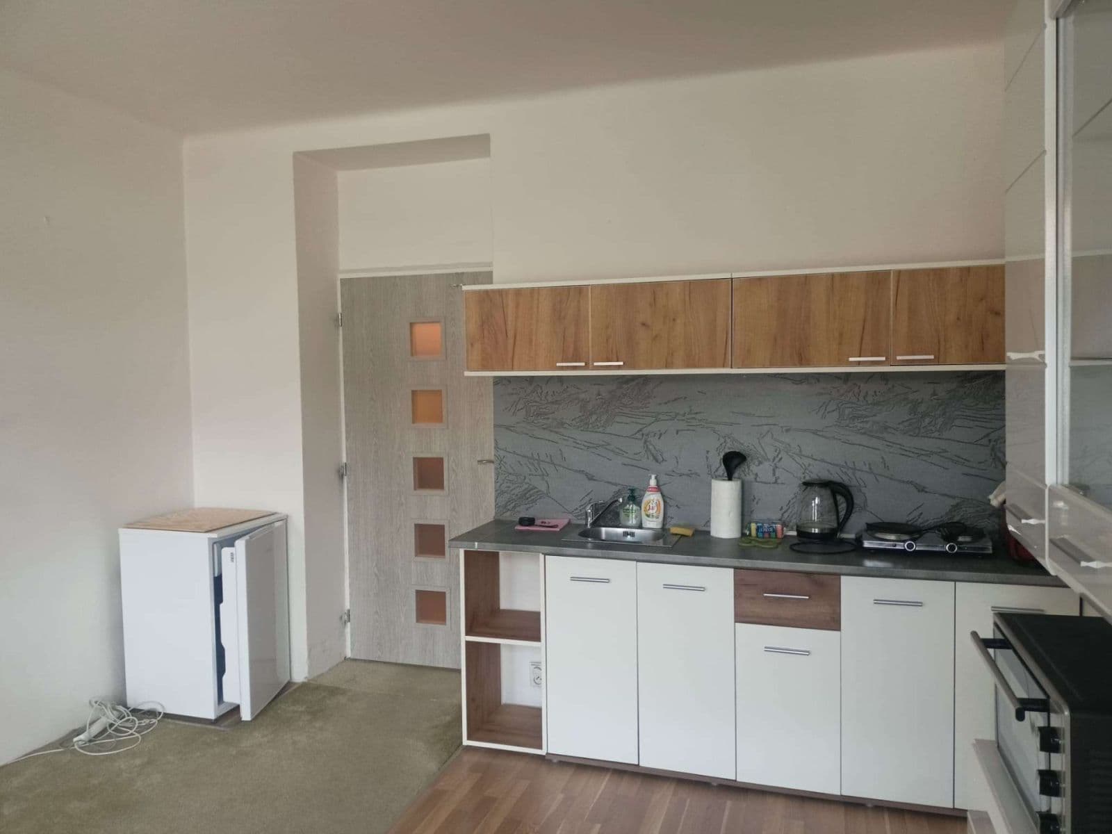 Prenájom bytu 1-izbový 23 m², Strančická, Praha, Praha Prenájom bytu 1-izbový 23 m², Strančická, Praha, Praha