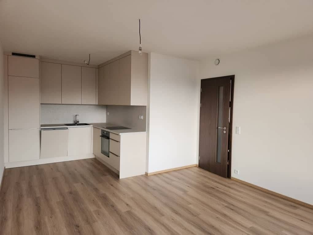 Prenájom bytu 2-izbový 56 m², Hodkovická, Praha, Praha Prenájom bytu 2-izbový 56 m², Hodkovická, Praha, Praha