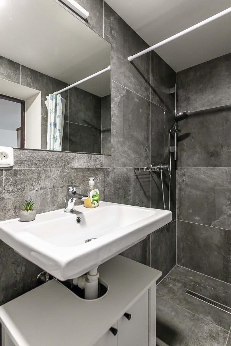 Predaj nebytového priestoru 682 m², Krkonošská, Desná, Liberecký kraj Predaj nebytového priestoru 682 m², Krkonošská, Desná, Liberecký kraj