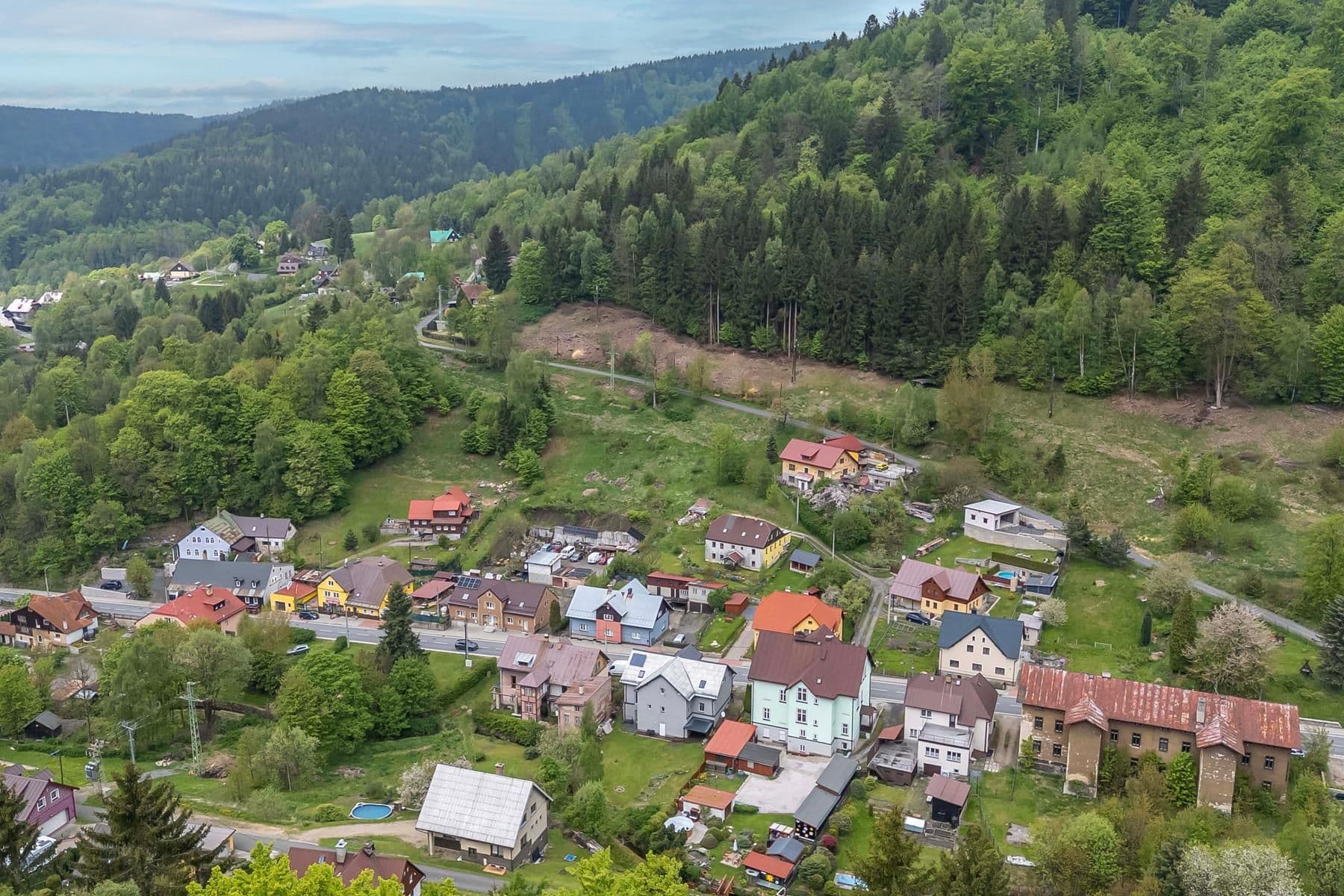 Predaj nebytového priestoru 682 m², Krkonošská, Desná, Liberecký kraj Predaj nebytového priestoru 682 m², Krkonošská, Desná, Liberecký kraj