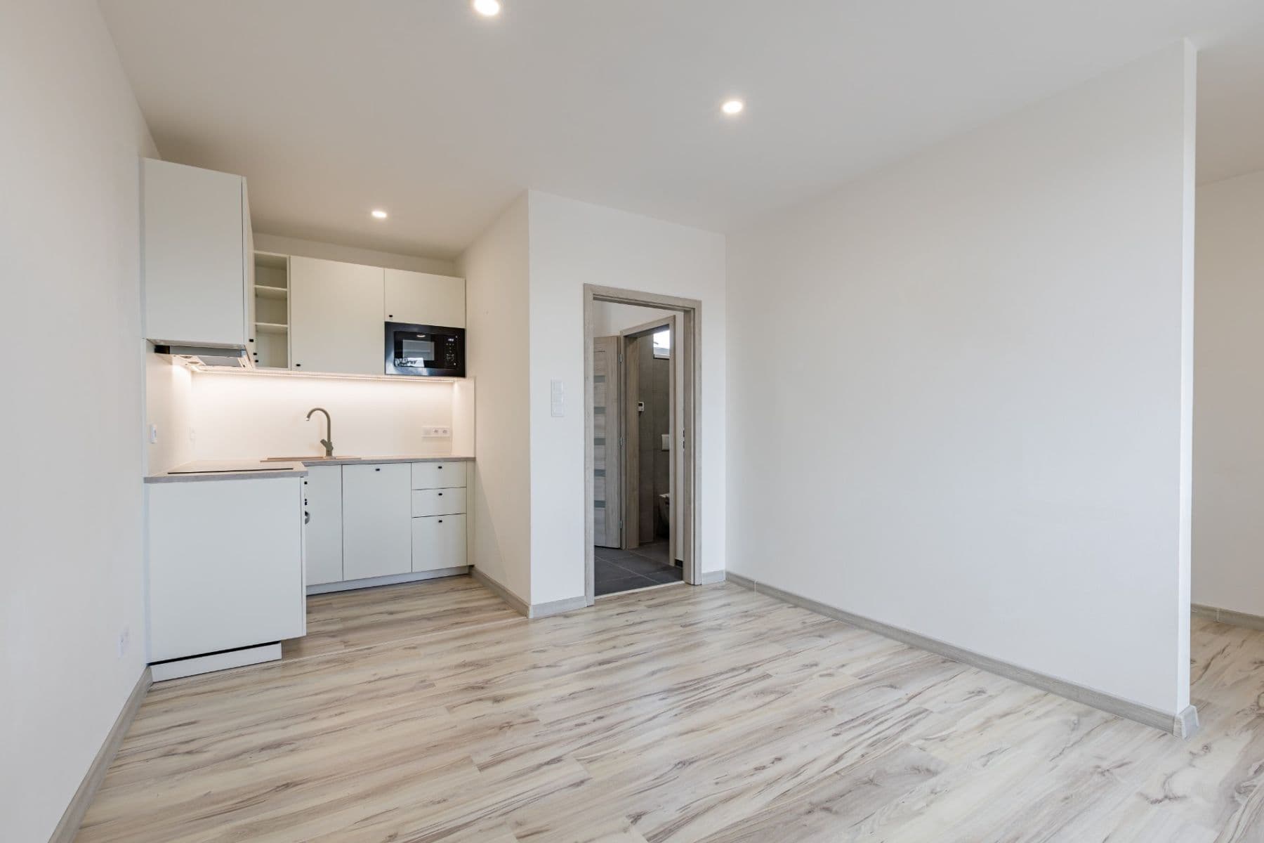 Predaj bytu 1-izbový 35 m², Růženy Svobodové, Znojmo, Jihomoravský kraj Predaj bytu 1-izbový 35 m², Růženy Svobodové, Znojmo, Jihomoravský kraj