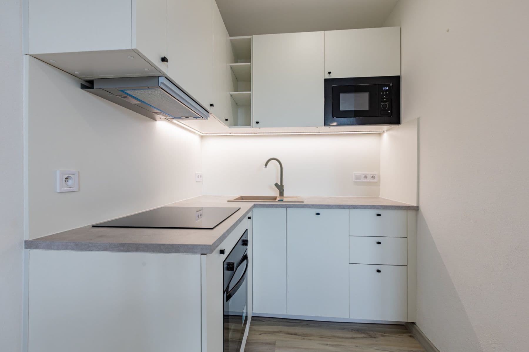 Predaj bytu 1-izbový 35 m², Růženy Svobodové, Znojmo, Jihomoravský kraj Predaj bytu 1-izbový 35 m², Růženy Svobodové, Znojmo, Jihomoravský kraj
